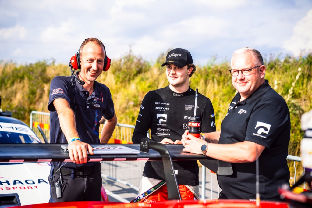 Stolthed og skuffelse for Gustav Krogh på Gelleråsen.
(Foto: Porsche Carrera Cup Scandinavia)